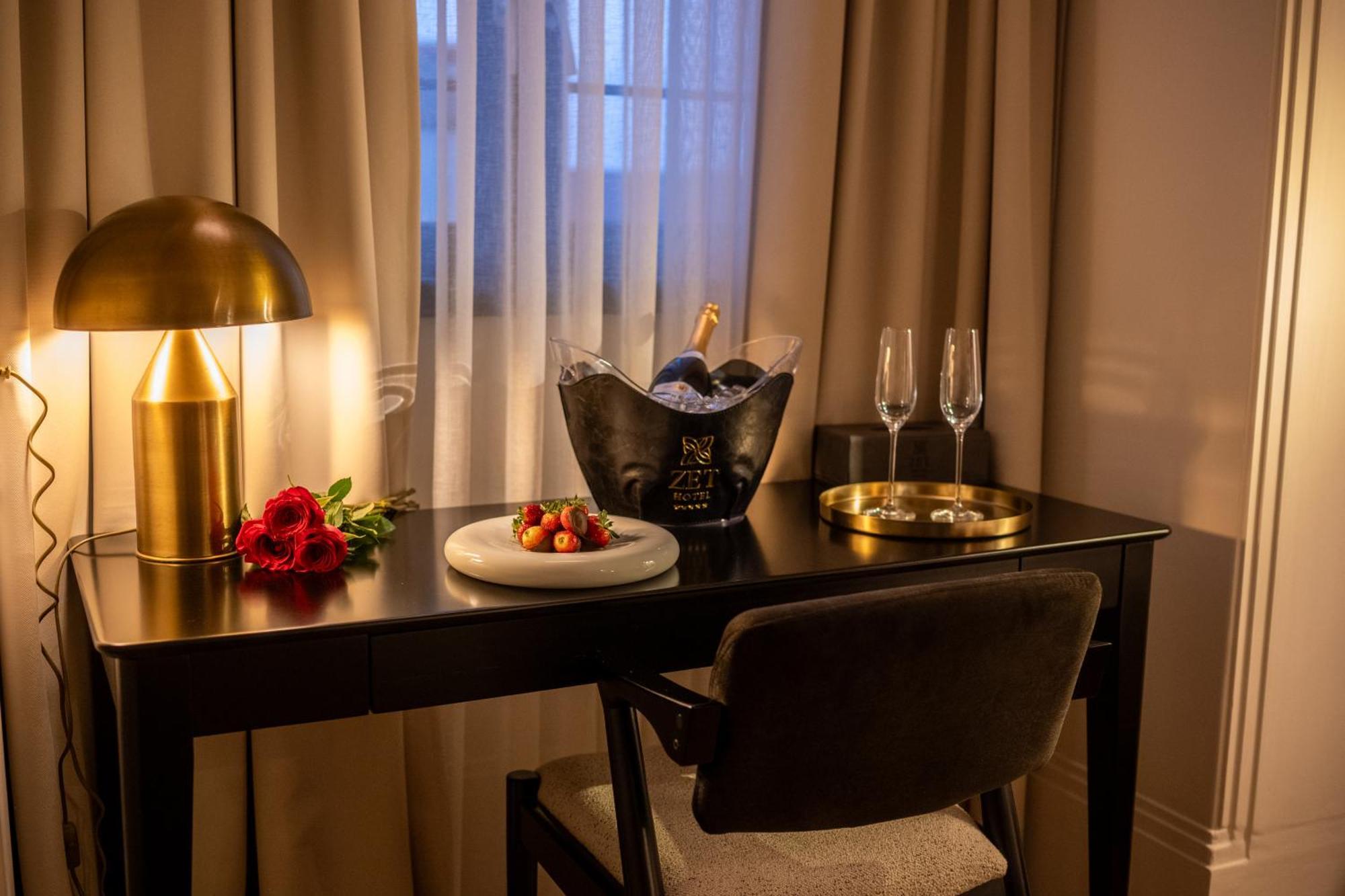 Zet Hotel Timisoara Ngoại thất bức ảnh